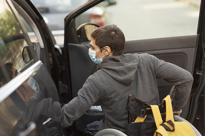 medium-shot-disabled-man-wearing-mask-min